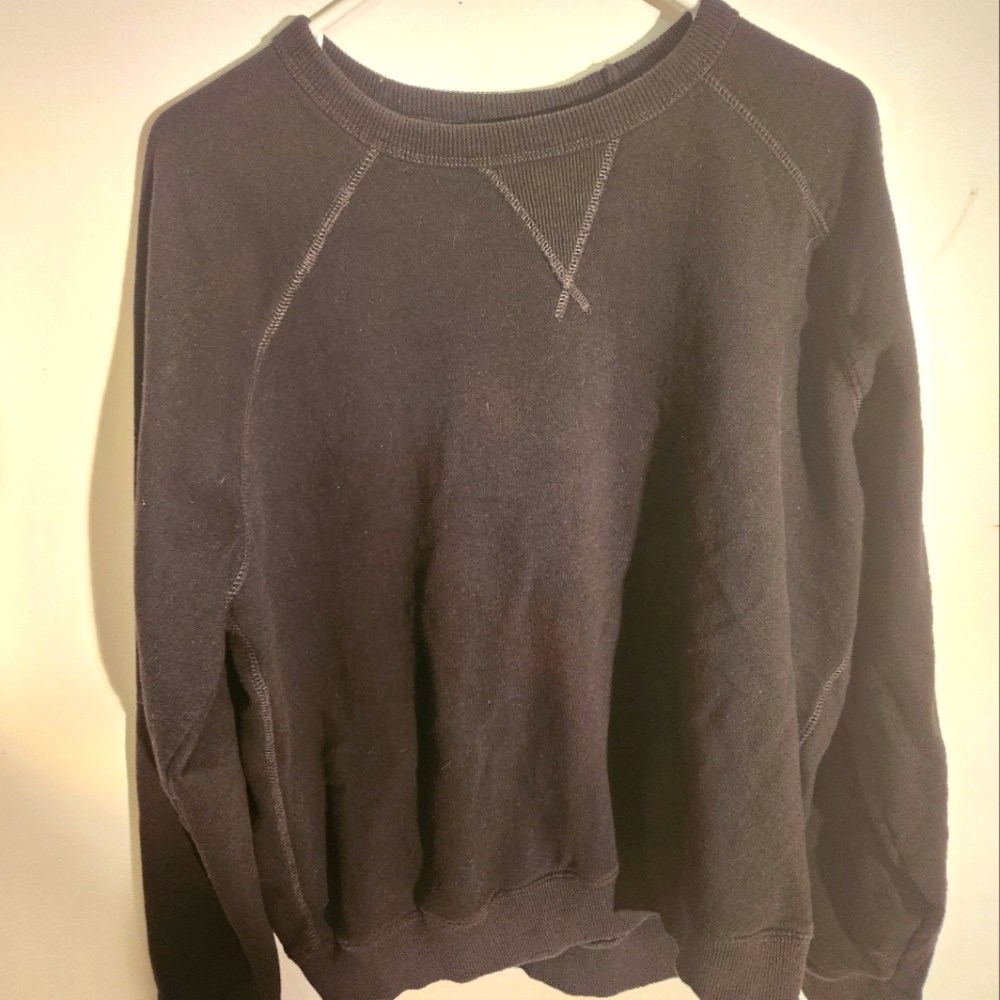Simply styled mens top size XL